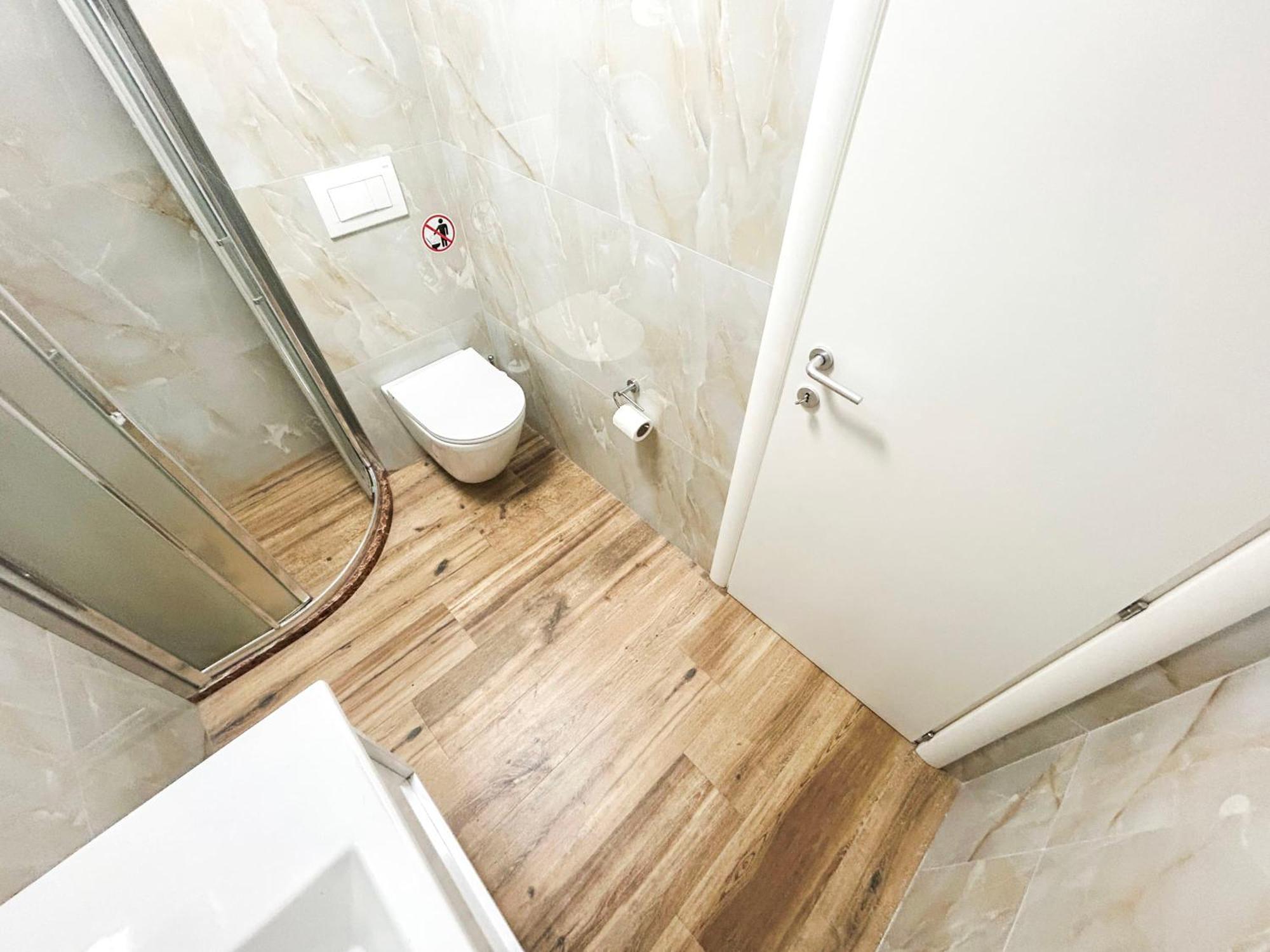 Costante 614 Lägenhet Durrës Exteriör bild