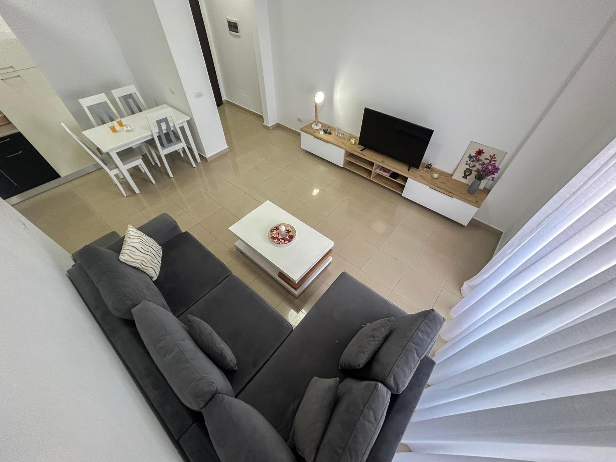 Costante 614 Lägenhet Durrës Exteriör bild